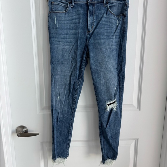 Abercrombie & Fitch Simone High Rise Ankle Jeans - Picture 1 of 3